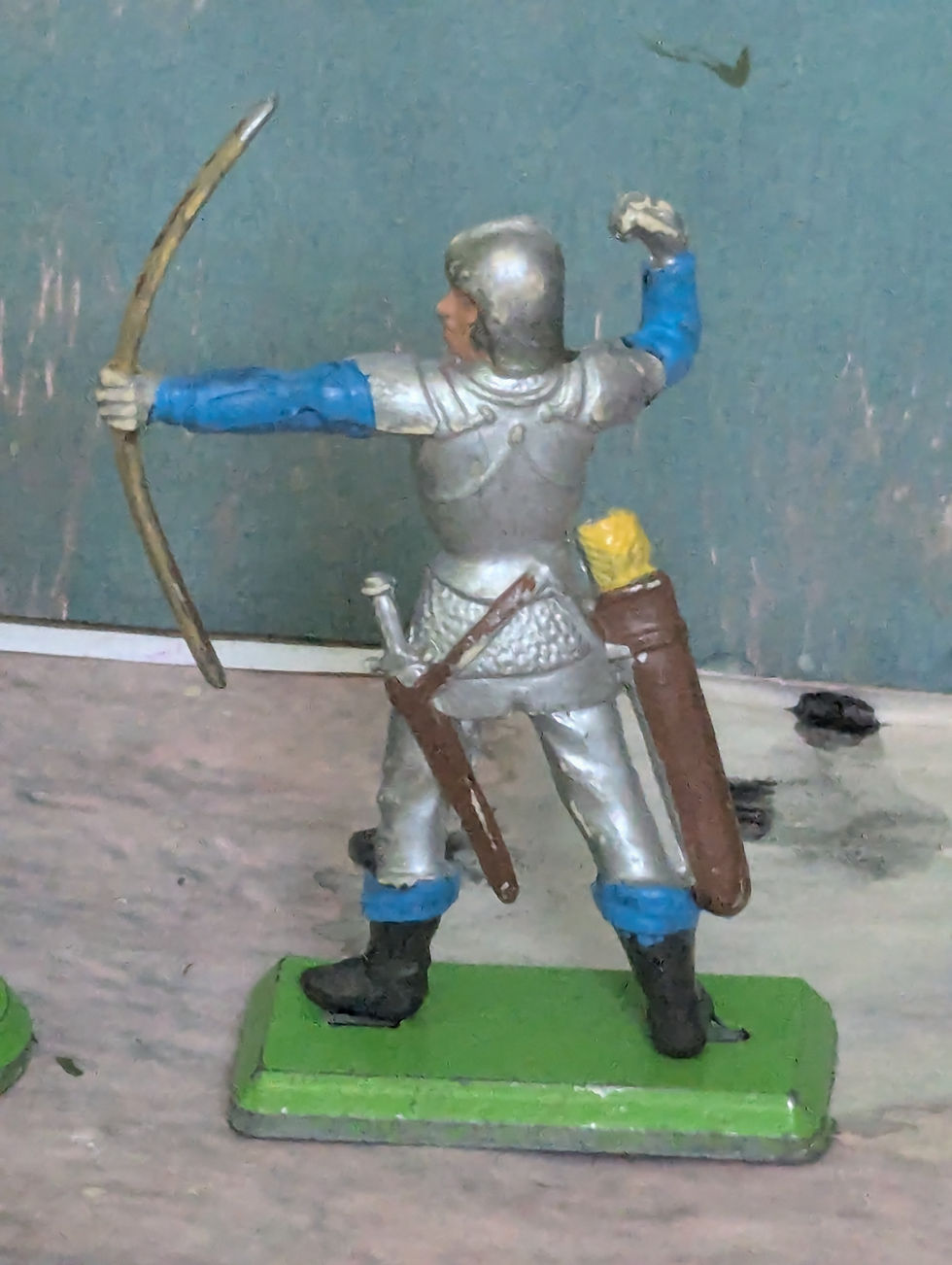 Thumbnail: Britain's Deetail Knights of the Sword Standing Silver Knight Ind. Series 2