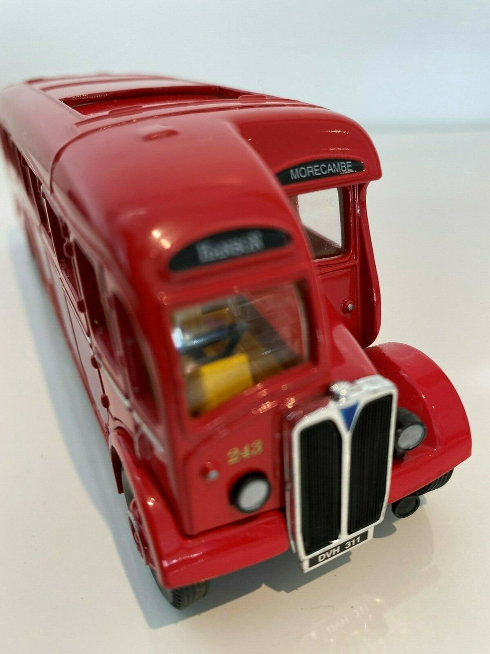 Thumbnail: Corgi Commercials 97187 Red AEC Regal Coach Hanson