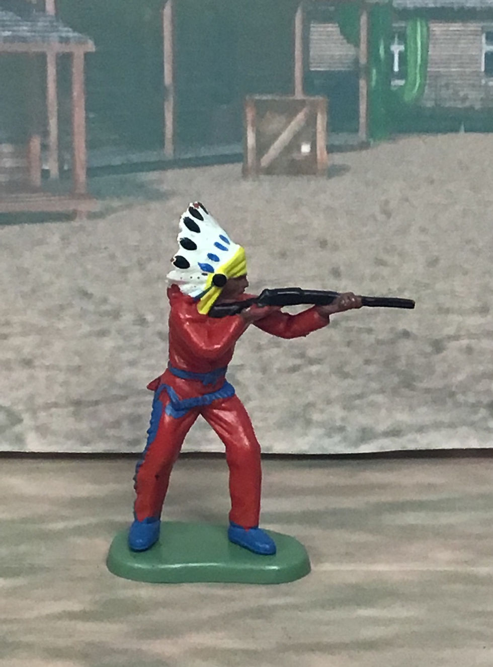 Thumbnail: Britains Ltd H468 Herald Native American Rifleman Red Shirt/Trousers