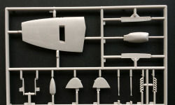 Thumbnail: Supermarine Spitfire Mk.XVIe, Airfix A05116 (2007)