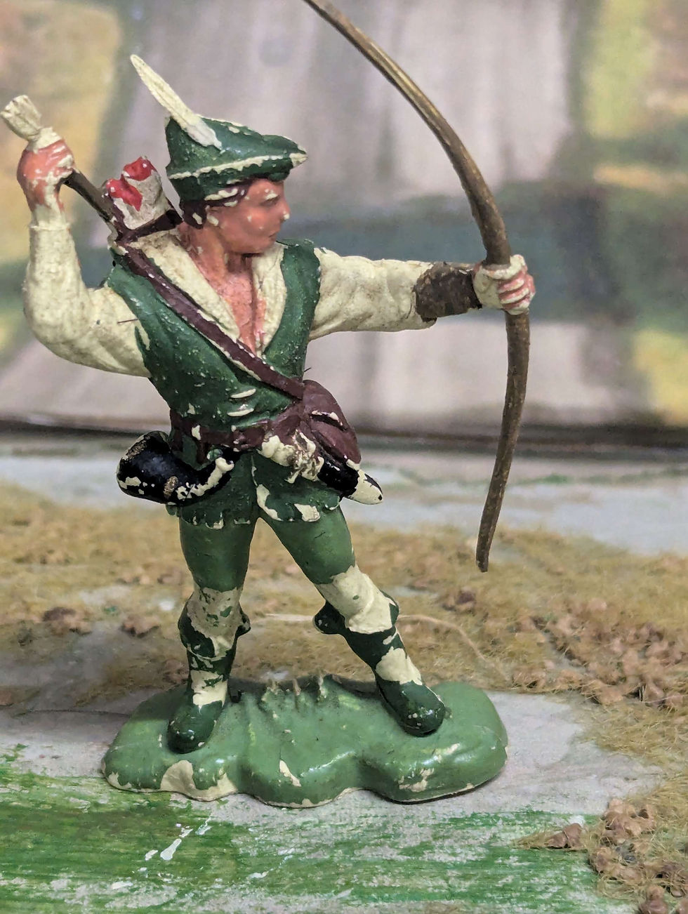 Thumbnail: Herald H85 Series Robin Hood  1/32 Scale Plastic Figures