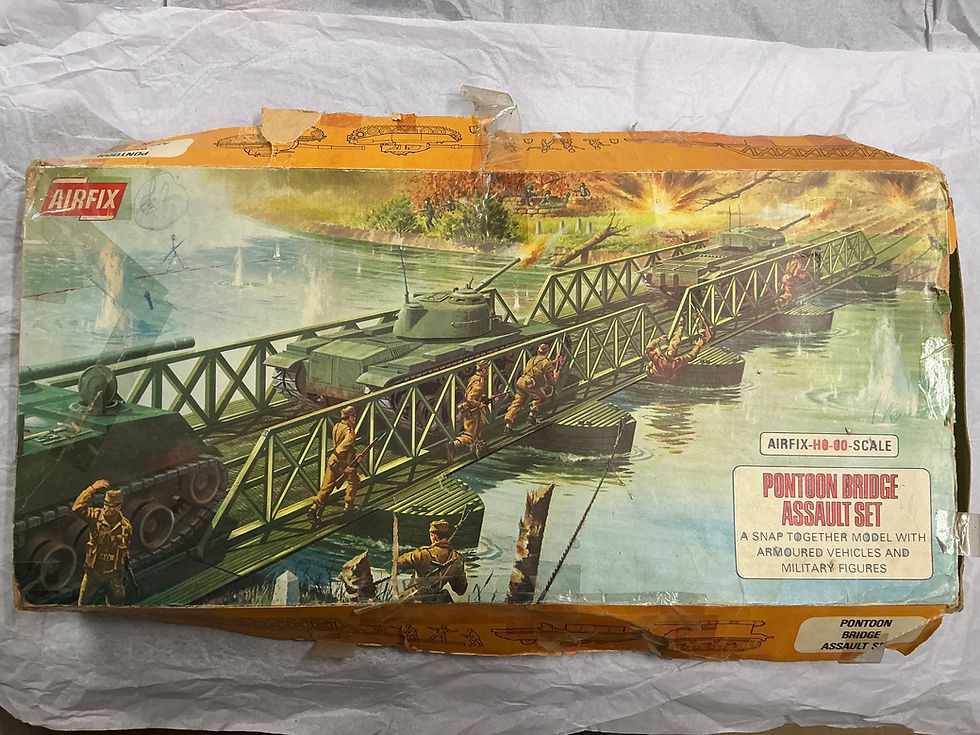 Thumbnail: VINTAGE Airfix HO-OO 1/76 Scale Pontoon Bridge Assault Set Yellow box