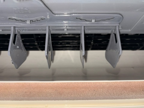 三菱霧ヶ峰 壁掛けエアコン 高圧洗浄中 水滴 新宿区タワーマンション