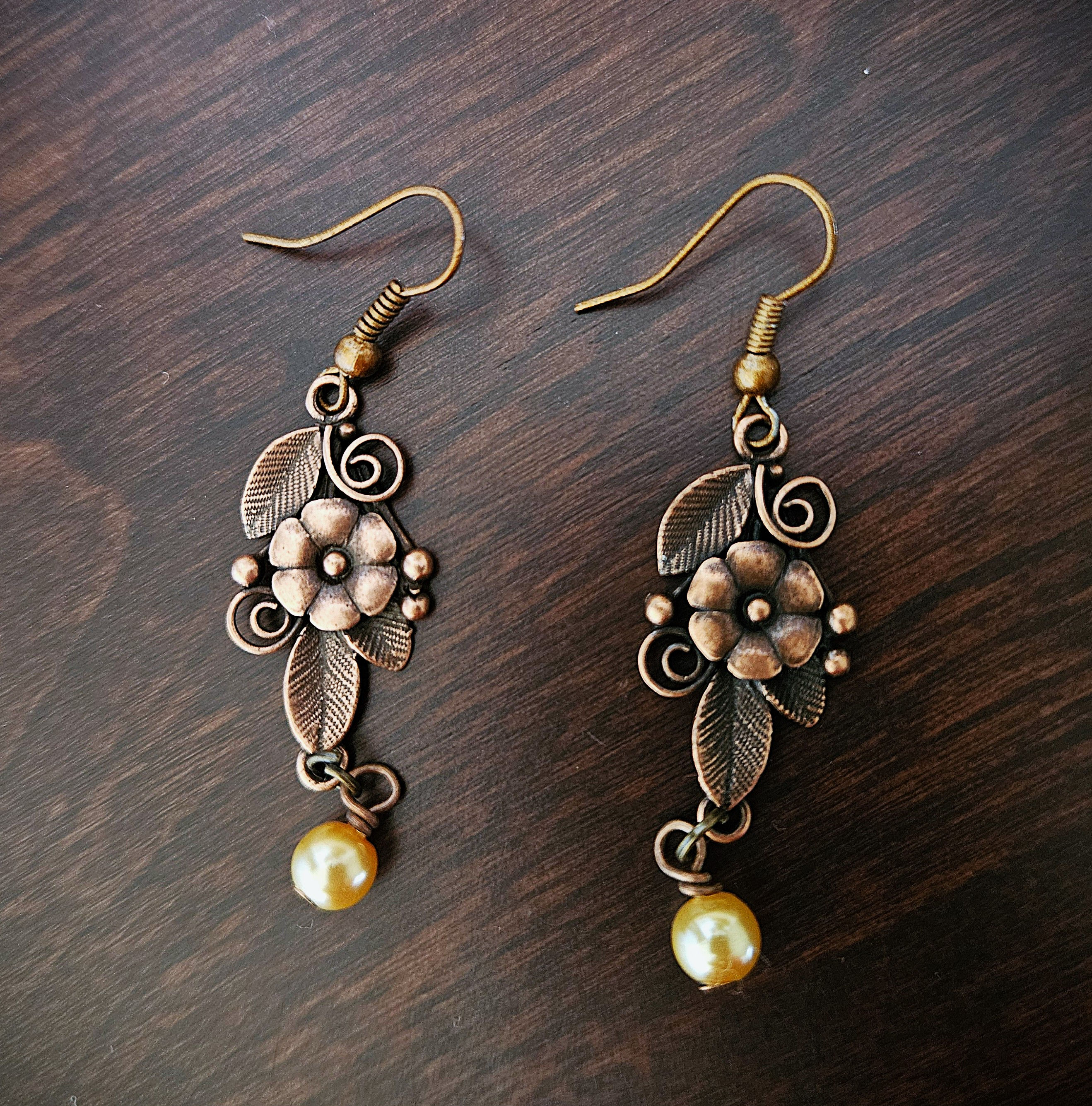 Pearl in a Vine Earrings
