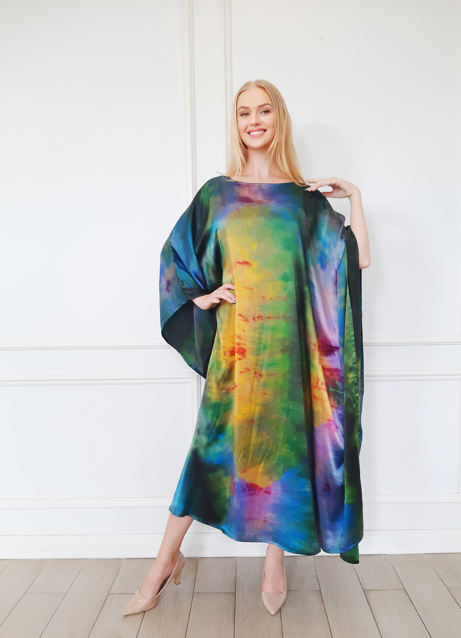 Pure Silk Kaftan Hand Made Tie Dye : Limited Edition, Japan Silk, Peacock Color