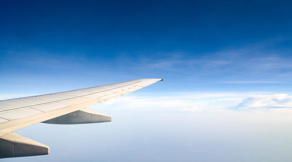 photography-of-aircraft-wing-1056528_edited.jpg