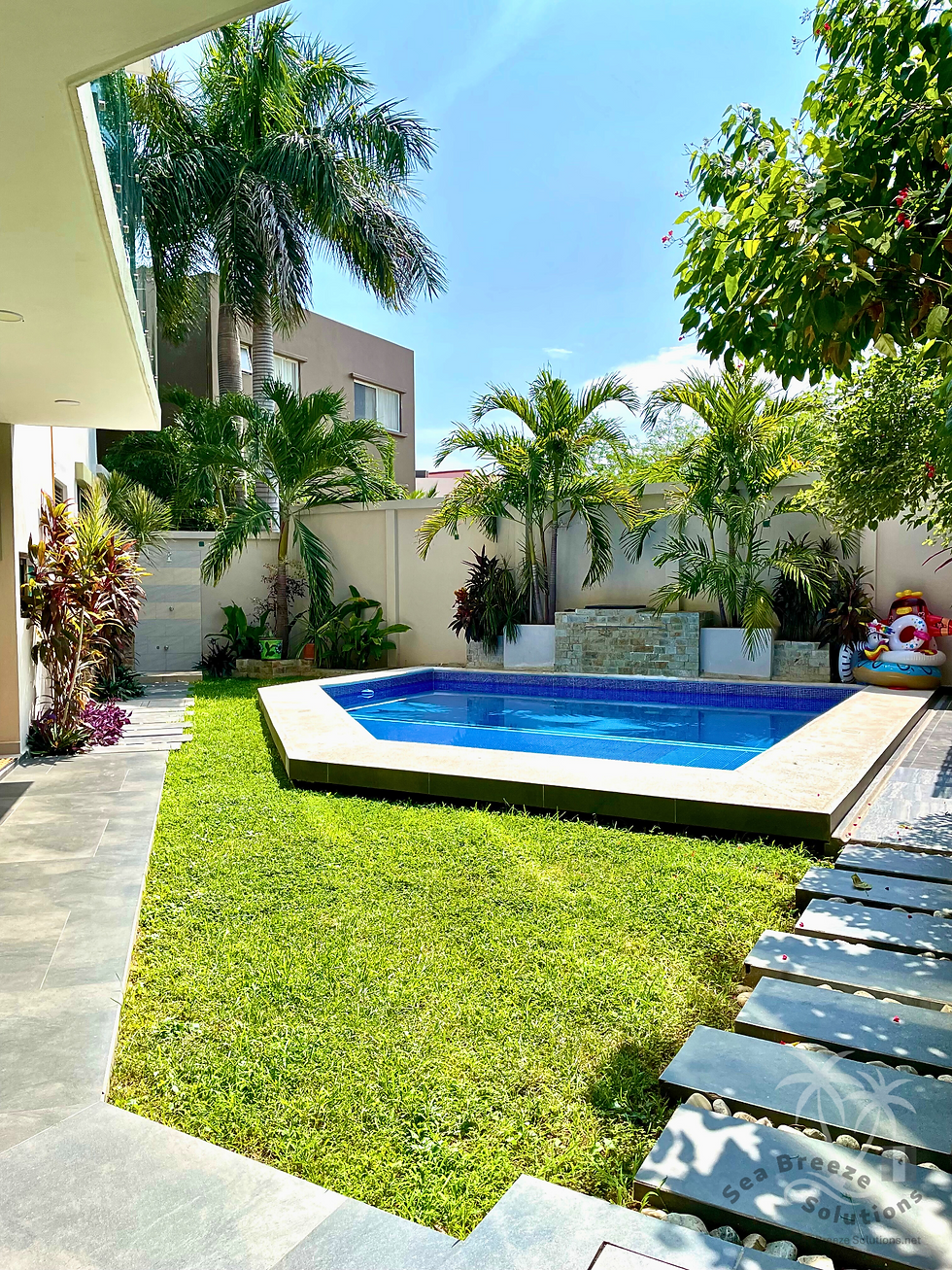 Pool and Garden area Los Tamarindos Huatulco