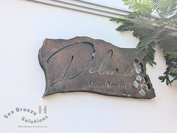 Delonix
