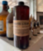 סבון גוף ושמפו ללא מלחים בניחוח פלפל ורוד אלאמי קנמון ועור