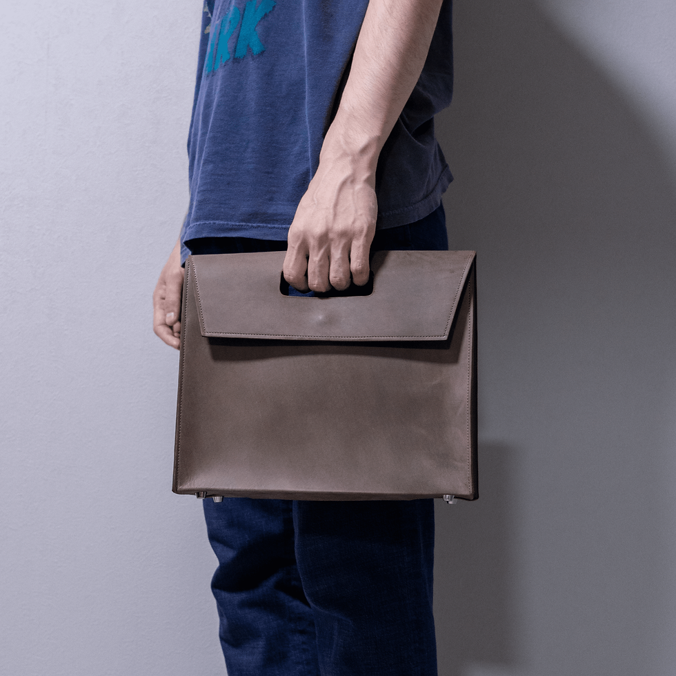 サムネイル： CUTOUT_SHOPPER_BAG