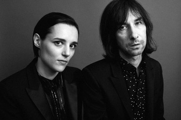 Bobby Gillespie & Jehnny Beth - Chase It Down