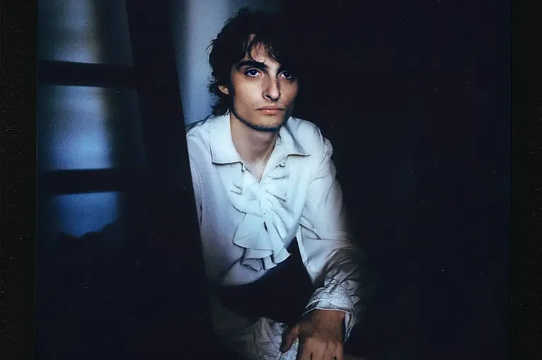 Finn Wolfhard - Follow