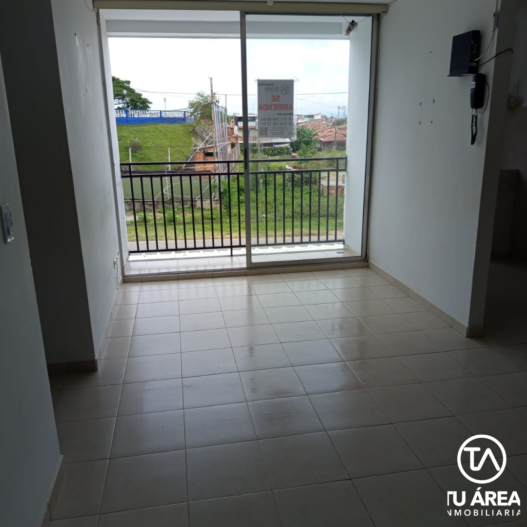 🔹SE ARRIENDA APARTAMENTO 2 PISO🔹️