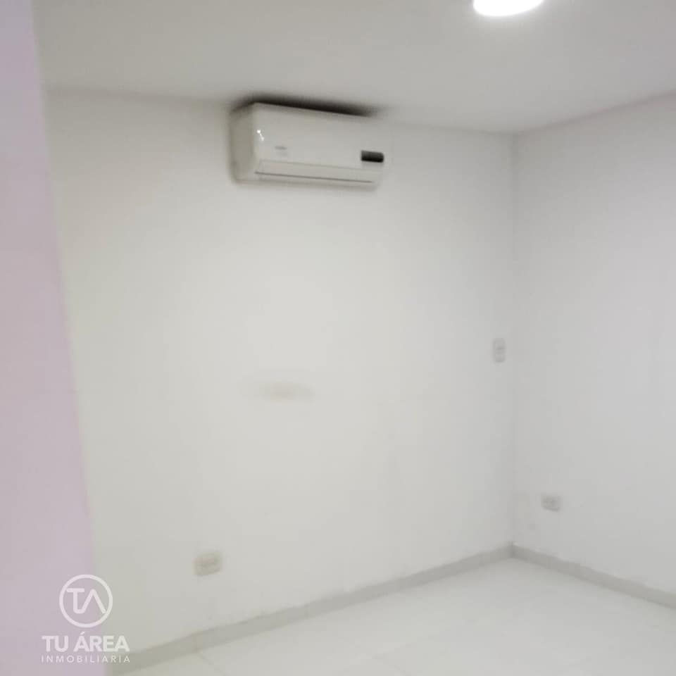 Miniatura: APARTAMENTO EN VENTA CERCA A LA ISLETA