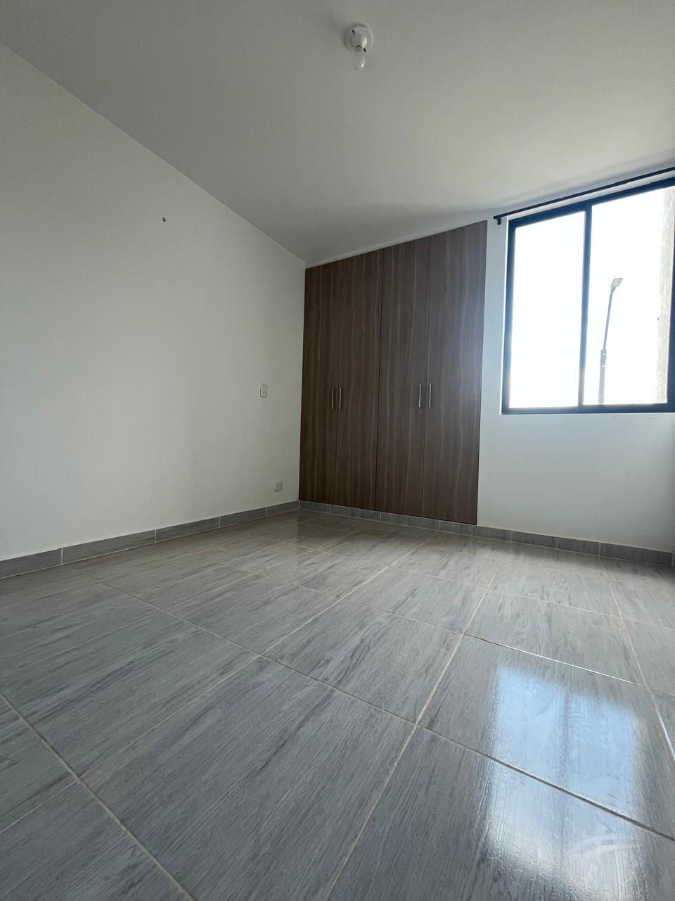 Miniatura: 🔹️SE ALQUILA APARTAMENTO🔹️
📍 CONJUNTO SANTA FE -CARTAGO VALLE
