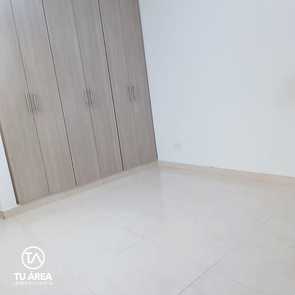 Miniatura: 🔹CASA EN VENTA 🔹

📍 EL DIAMANTE II- CARTAGO VALLE

