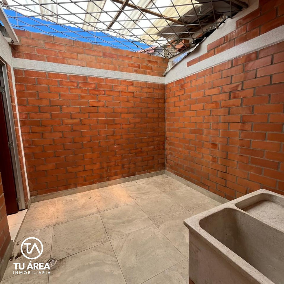 Miniatura: CASA EN ALQUILER LIMONAR