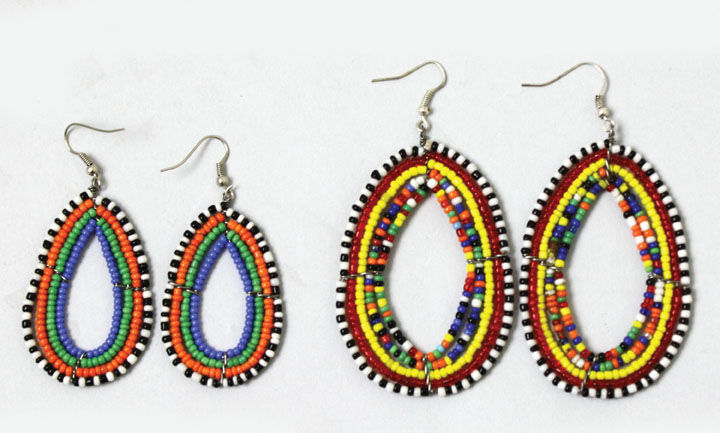 Maasai Beaded Earrings (L)