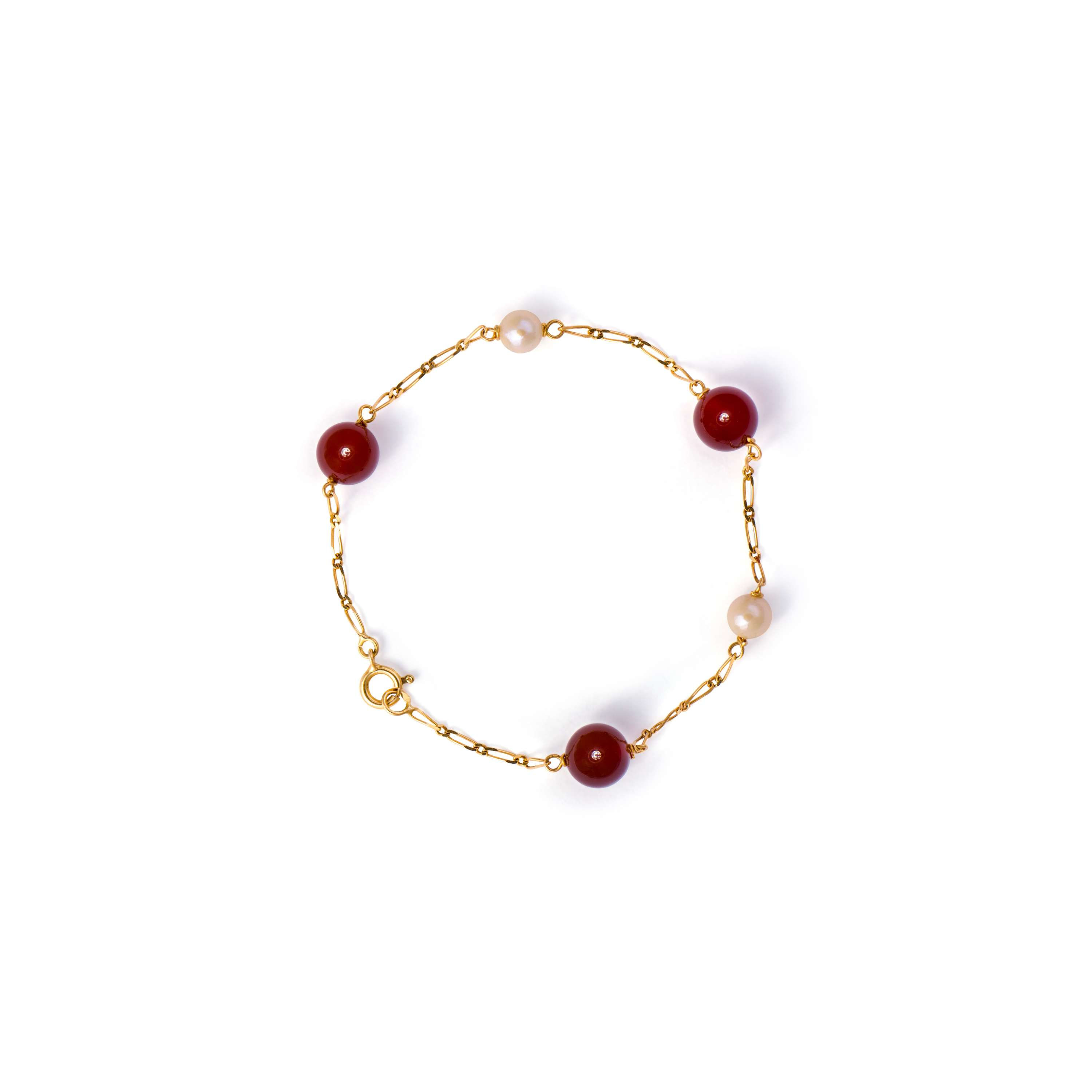 Bracelet or jaune, perles de culture, calcédoine rouge