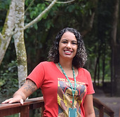 Ana Carolina Cruz.jpg