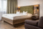 Modernes Waldflair-Zimmer im Landhotel Waldeck im Donau-Ries – naturnah übernachten in stilvoller Ho