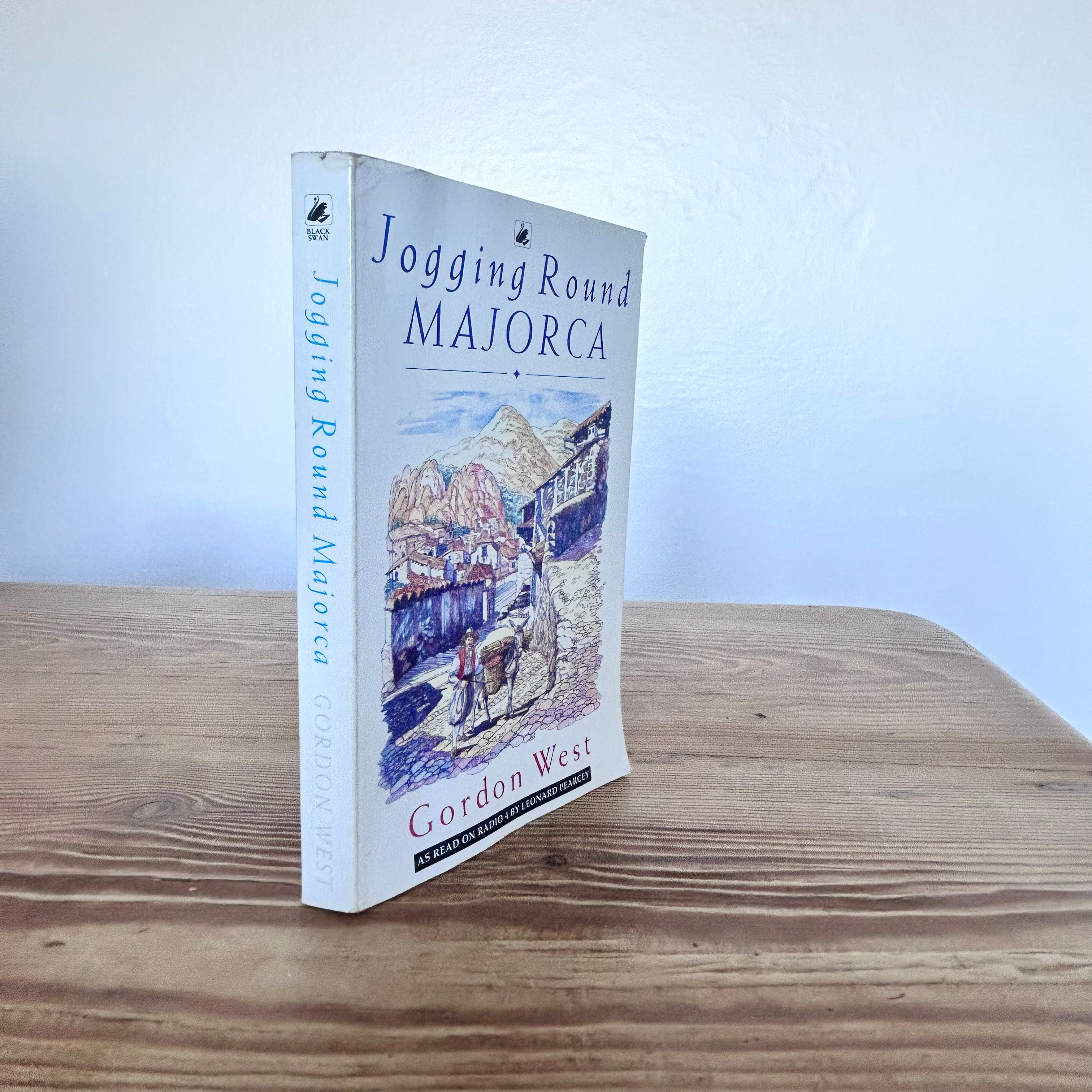 Jogging Round Majorca by Gordon West, Travel guide