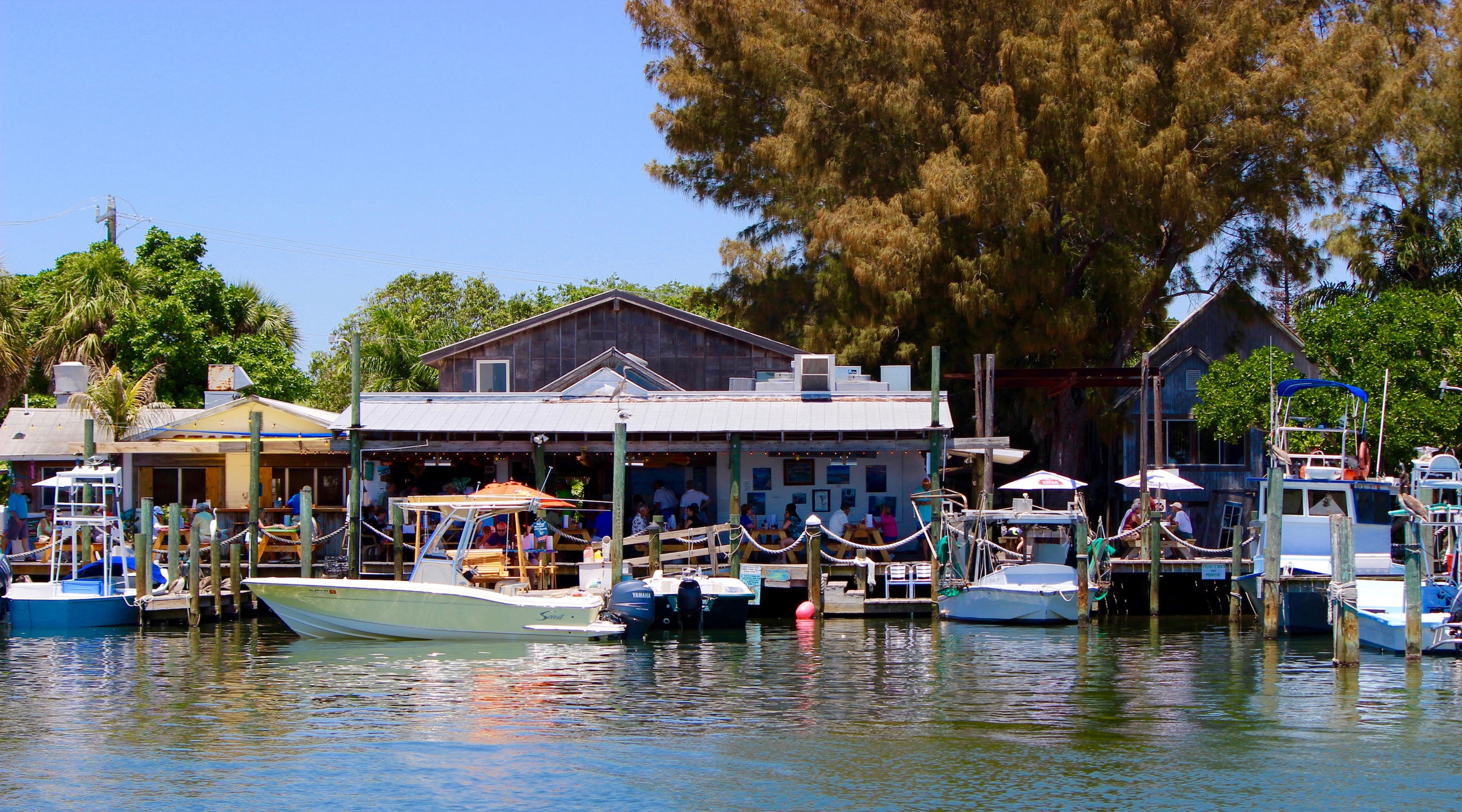 Anna Maria Island Home Rental - Casual Dining Restaurants