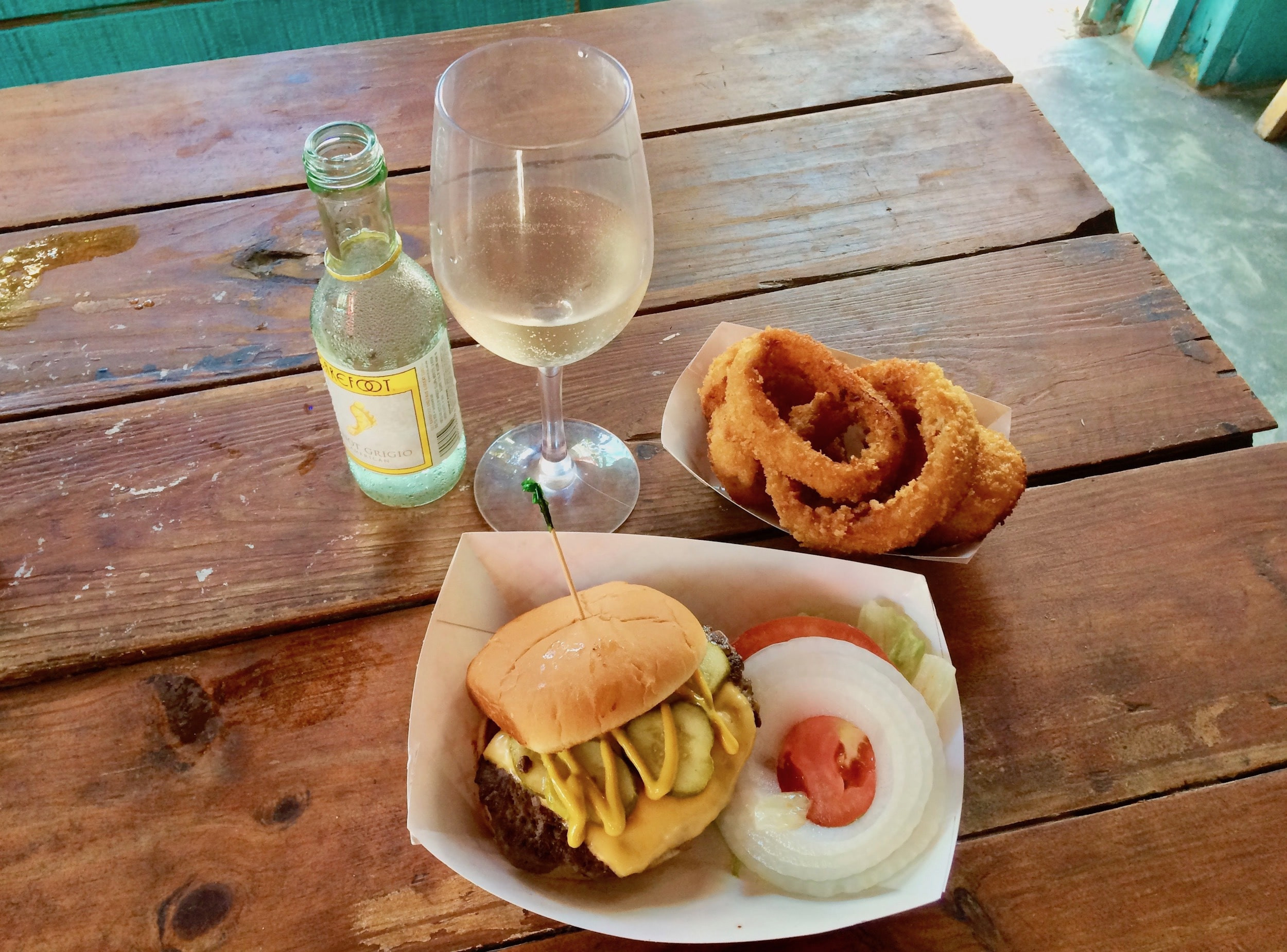 Anna Maria Island Home Rental - Casual Dining Restaurants