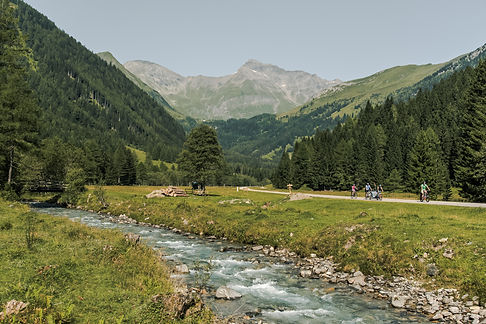 das-tauerntal-mit-dem-rad-erkunden.jpg