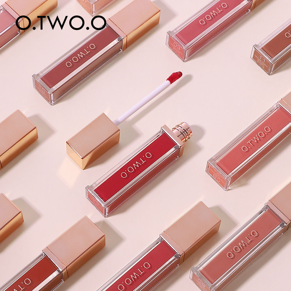 Non-Stick Velvet Matte Lip Gloss in Various Shades