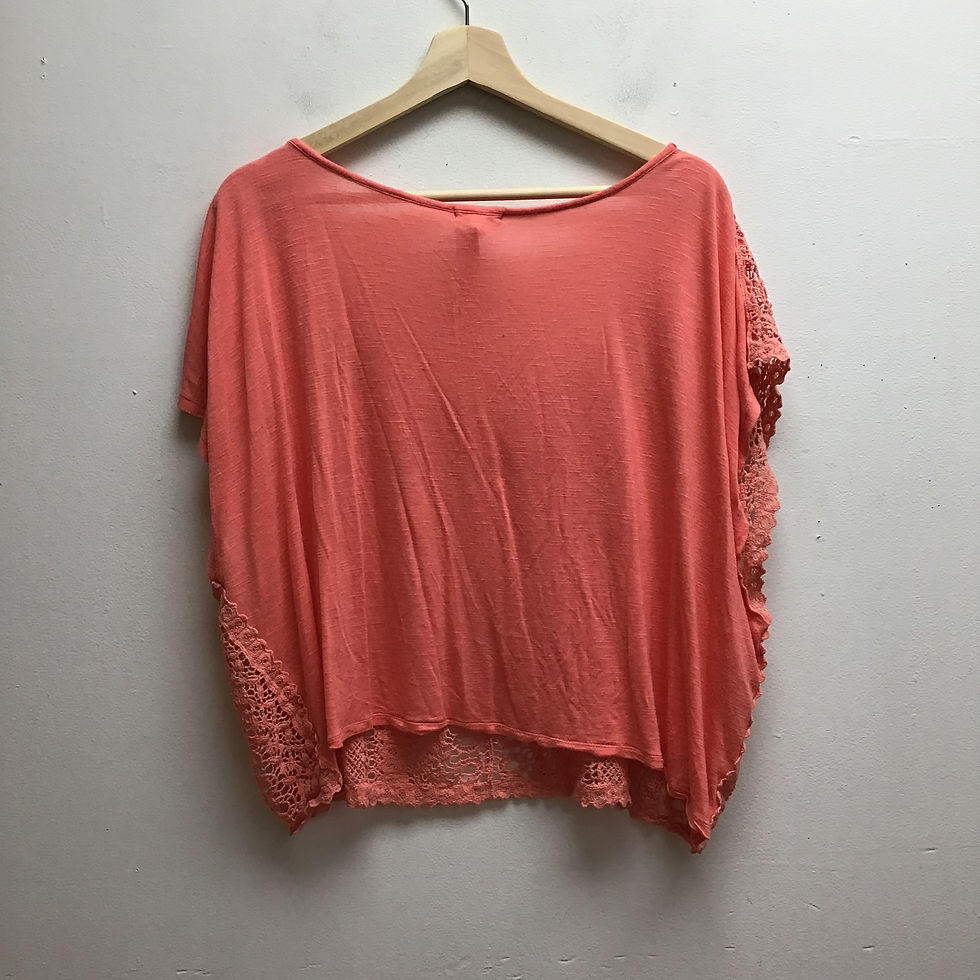 Thumbnail: Eyeshadow pink crochet top