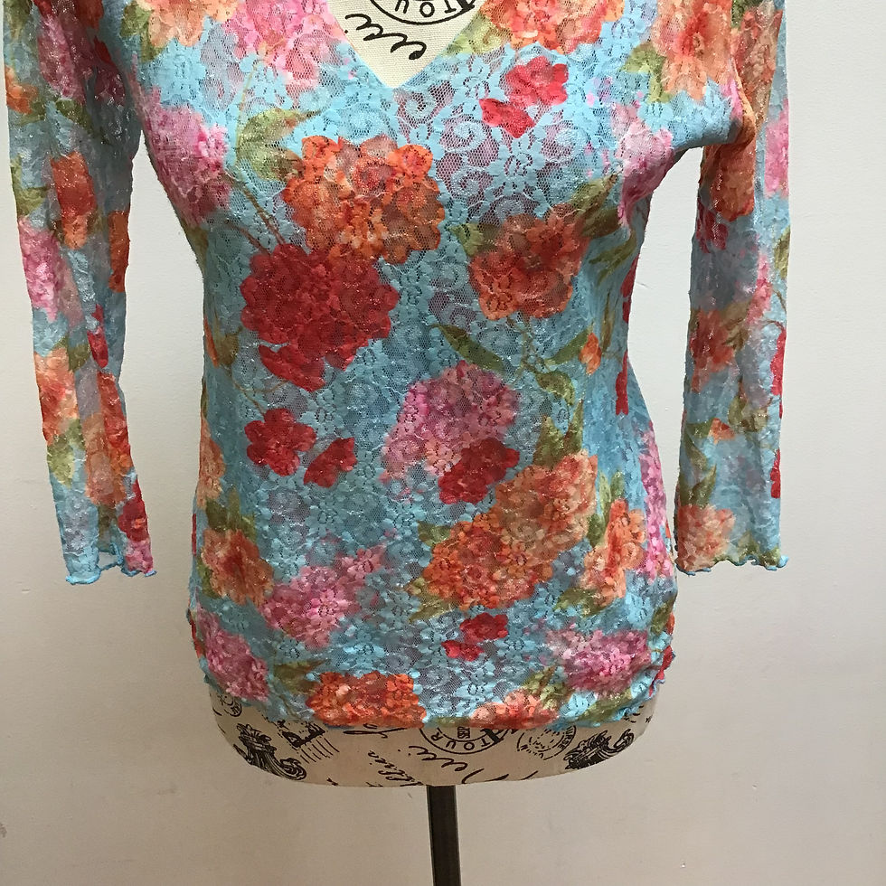 Thumbnail: Pō floral lace top