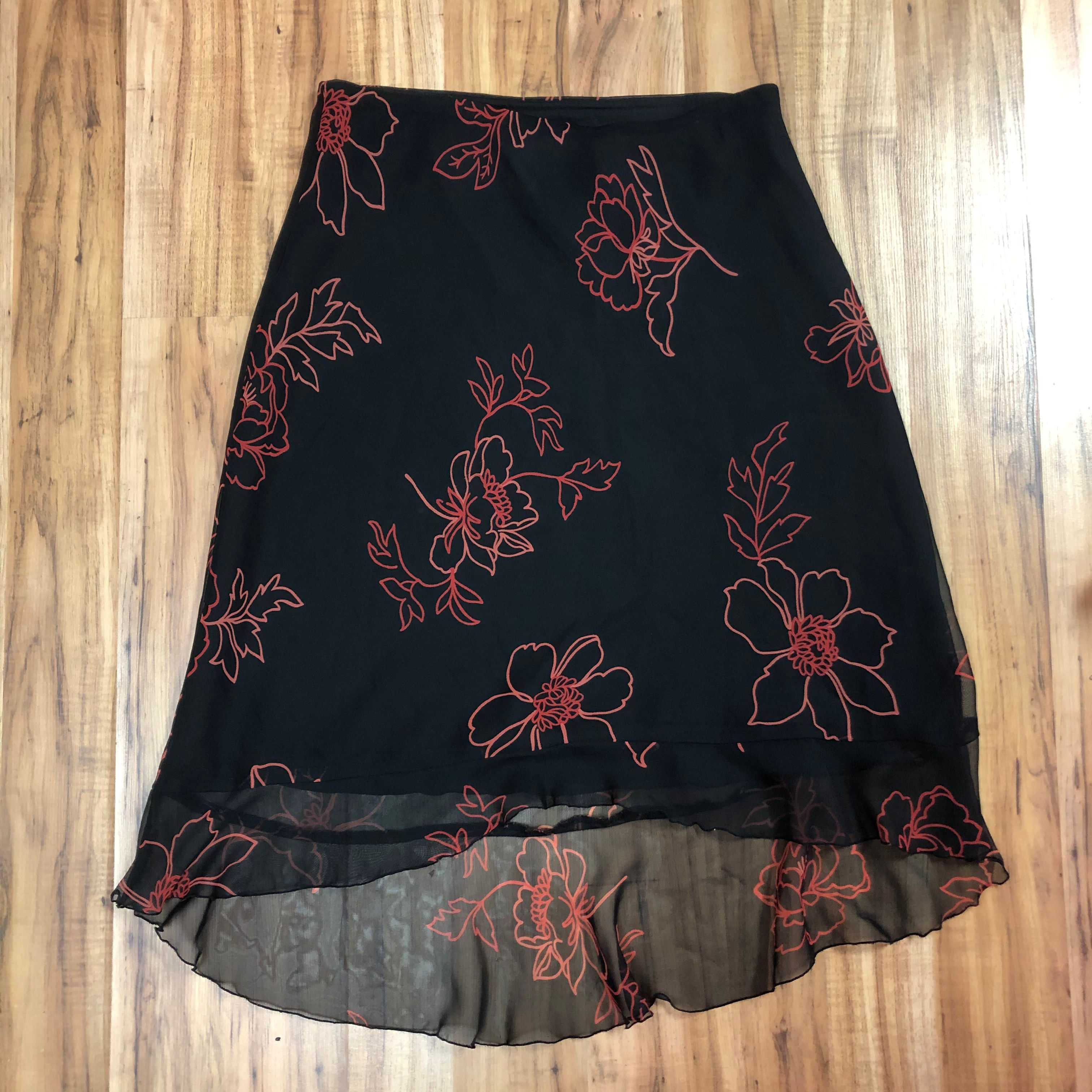 Giorgio fiozlini red & black rose print skirt