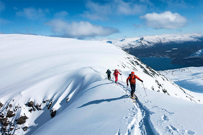 Lyngen30_edited.jpg