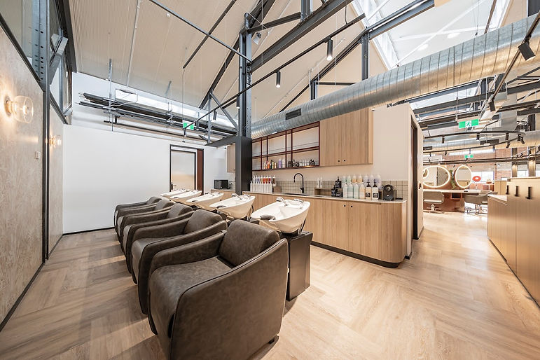 Salon_Lane_West_End_Wash_Lounge_1.jpg