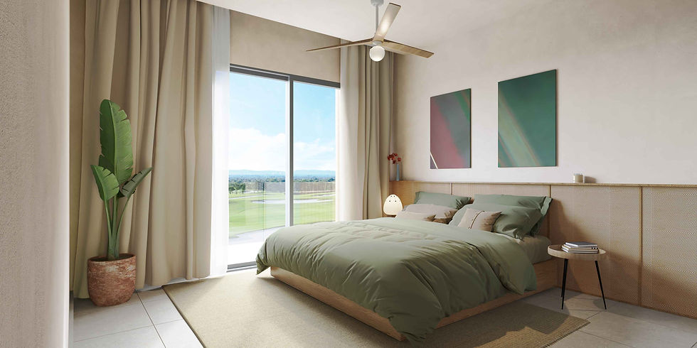 Dormitorio de Palmira Golf con salida al balcón y vista al campo de golf
