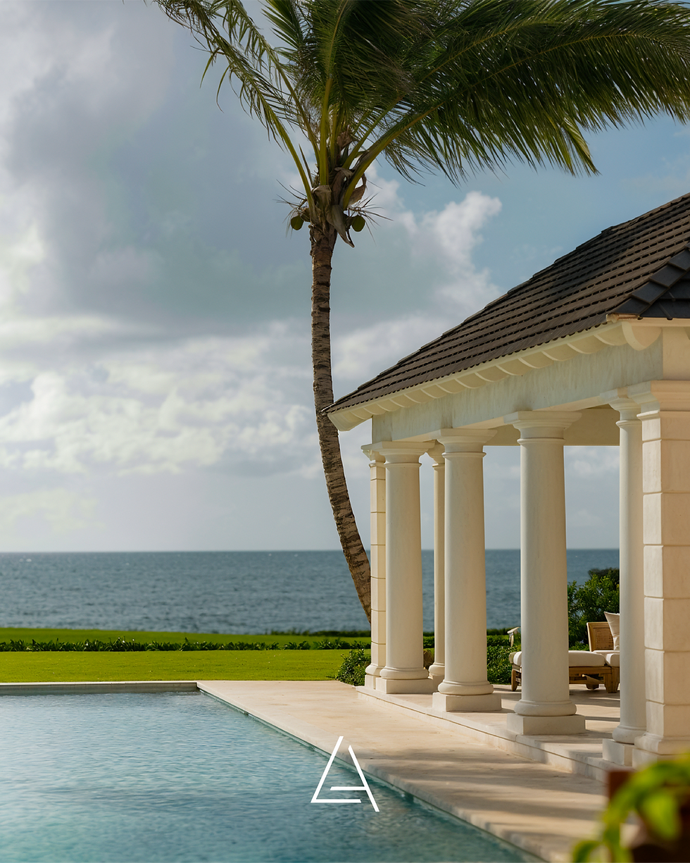 Vivienda de lujo en República Dominicana: la casa que se vive unas semanas y se administra todo el año