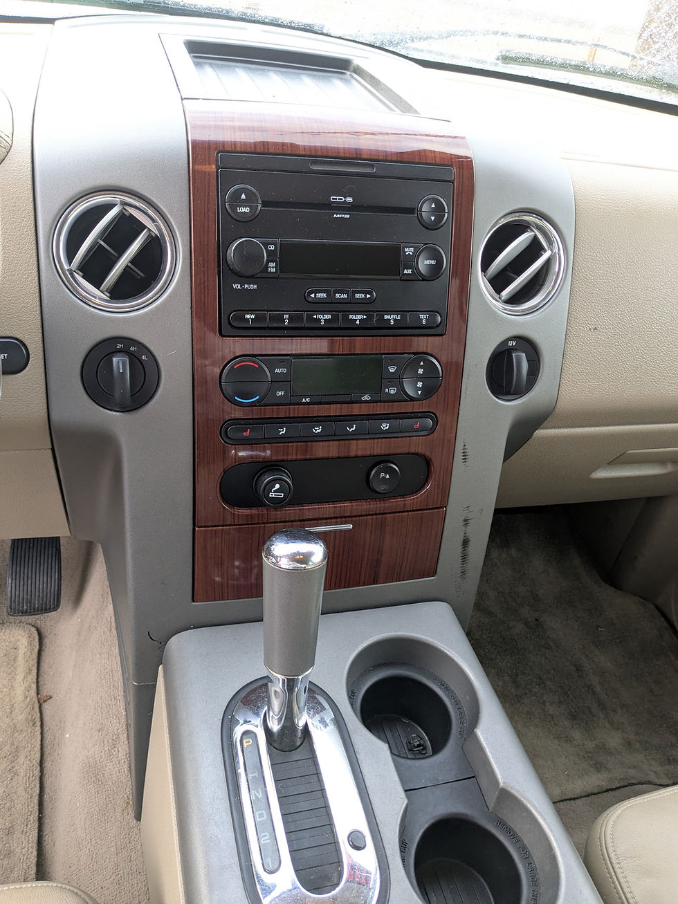 Thumbnail: 2006 Ford F150 Lariat ""NEW MOTOR AND TRANS""