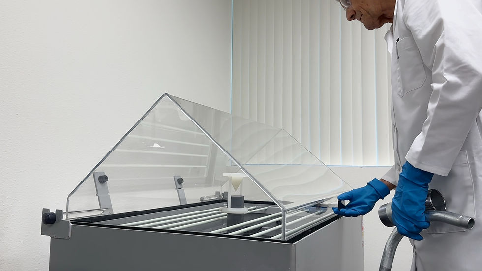 Image of a salt-spray chamber
