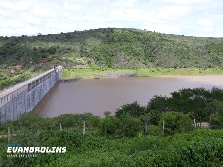 Jucazinho passa de 30% de sua capacidade e moradores reclamam da falta de água em Toritama
