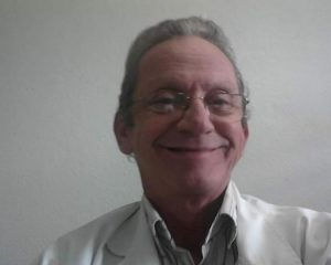 Médico morre após passar mal durante cirurgia no HRA, em Caruaru