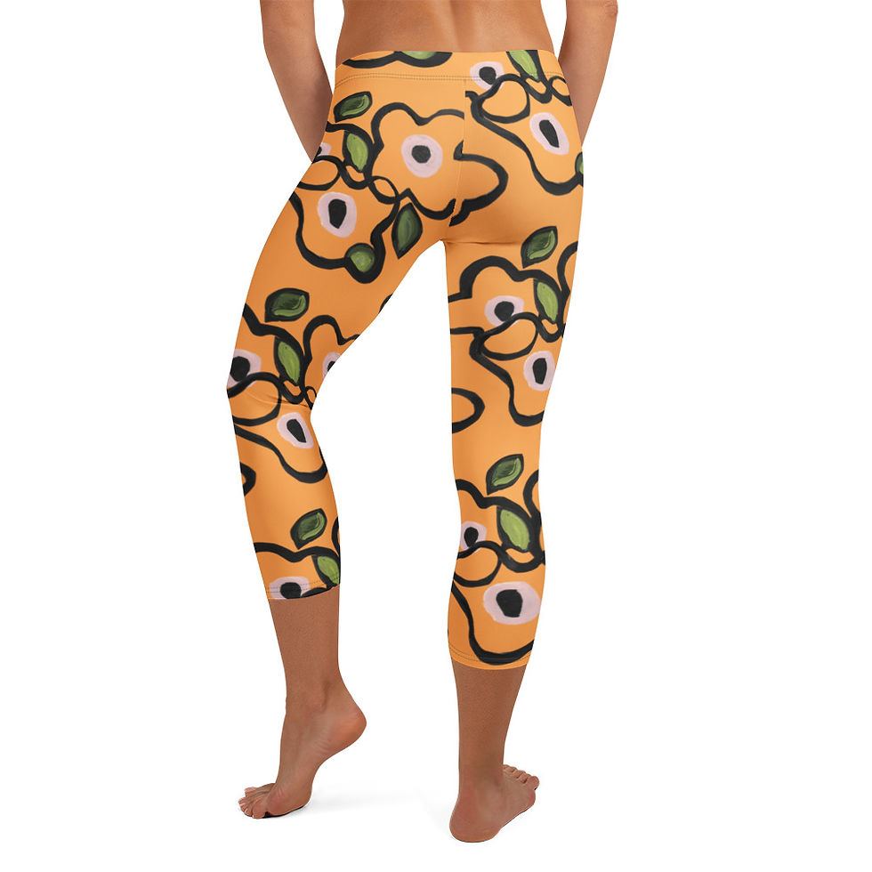 Thumbnail: Texas Rose Tangles Capri Leggings