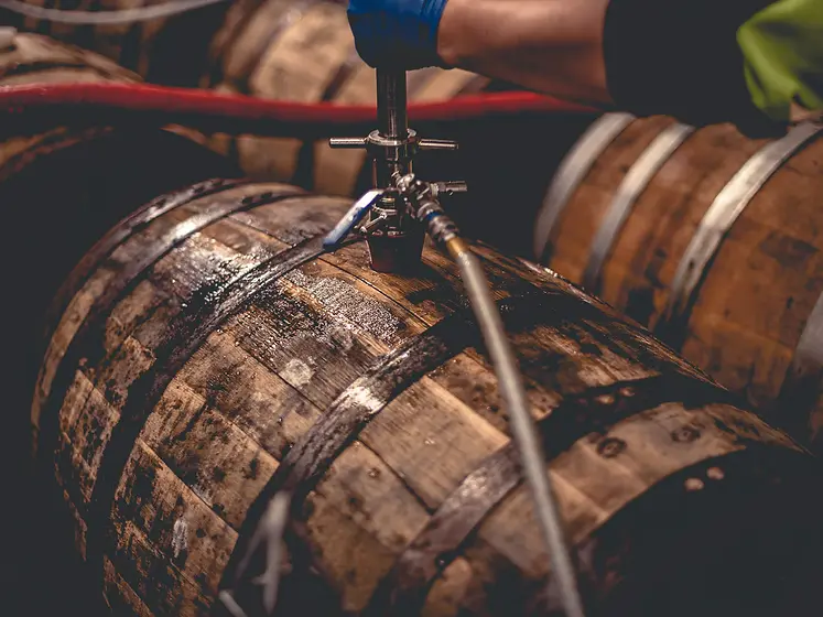 Hawkers_Barrel_Aging_DSC_4518_1400x1050_5b92b496-0693-4637-9bba-936de9cfe6dc.jpg.webp