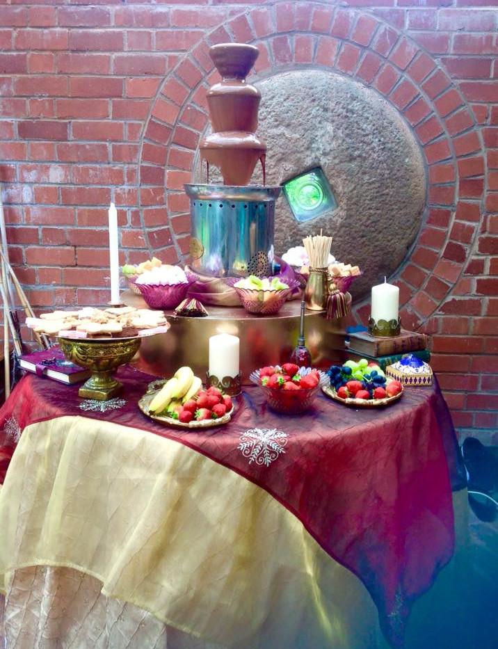 Chocolate Fountain Displays Chocolate Falls