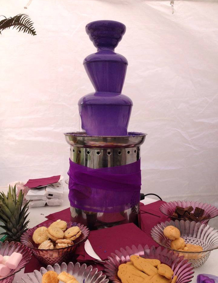 Chocolate Fountain Displays Chocolate Falls