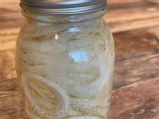 TOP OF THE RIVER PICKLED ONIONS