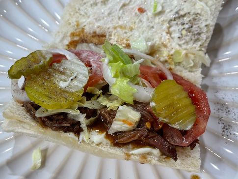 NEW ORLEANS ROAST BEEF PO'BOYS