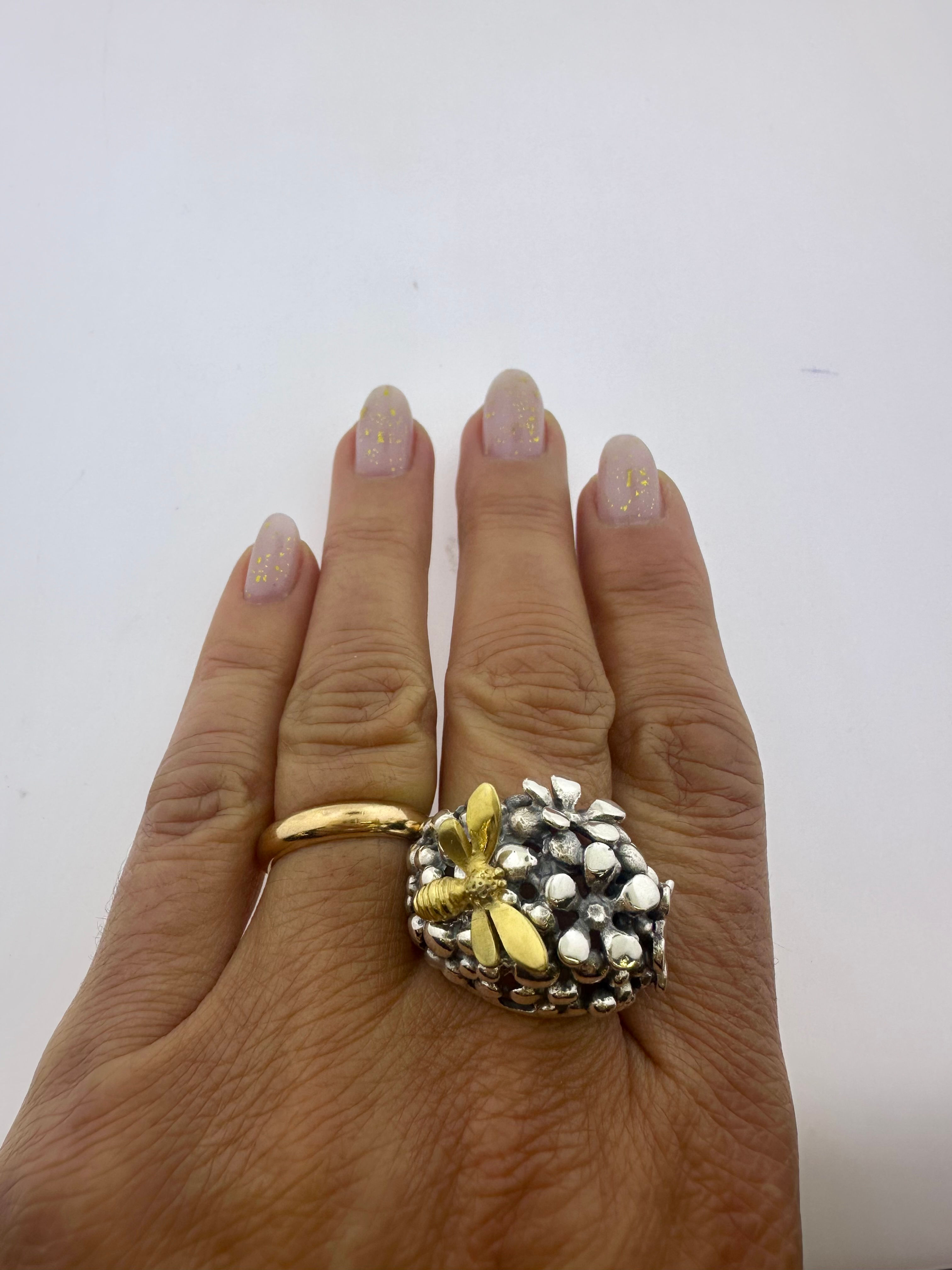 Anel "Jardim com abelhas e flores"