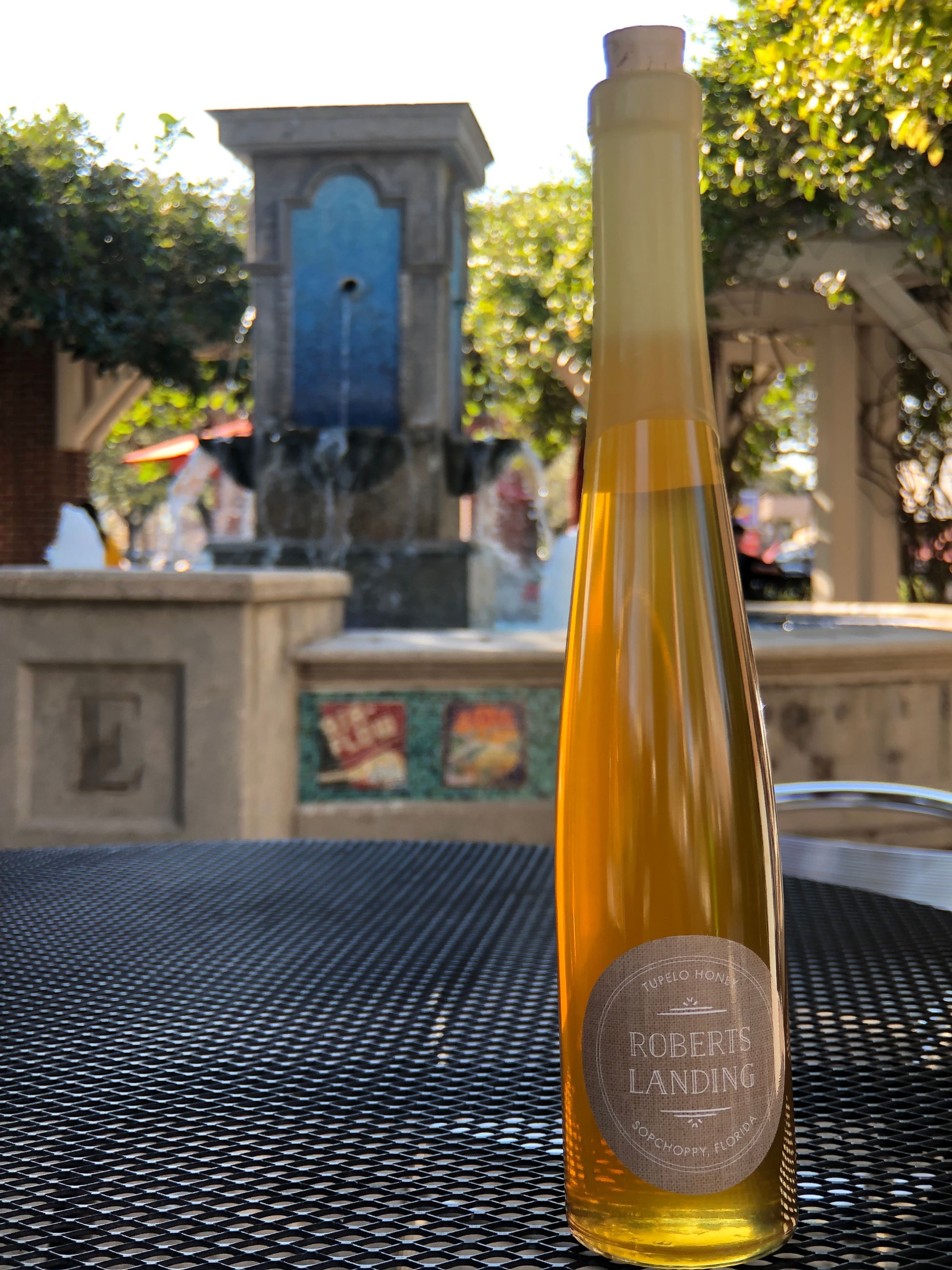 Tupelo Honey 1 lb Bottle