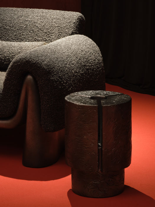 Sculptural Side Table, Collectible, Movimento 